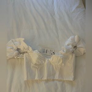 White Zara crop top in size medium new with tags